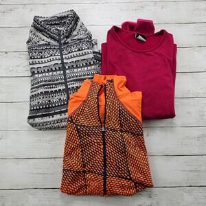 Set of 3 Women's Nike Training tops Sz Small